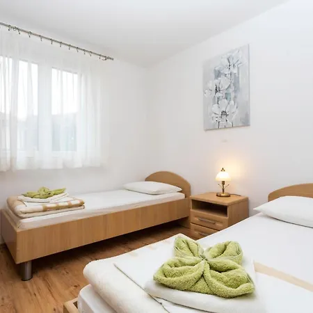 Apartments Mia Baska  Exterior photo